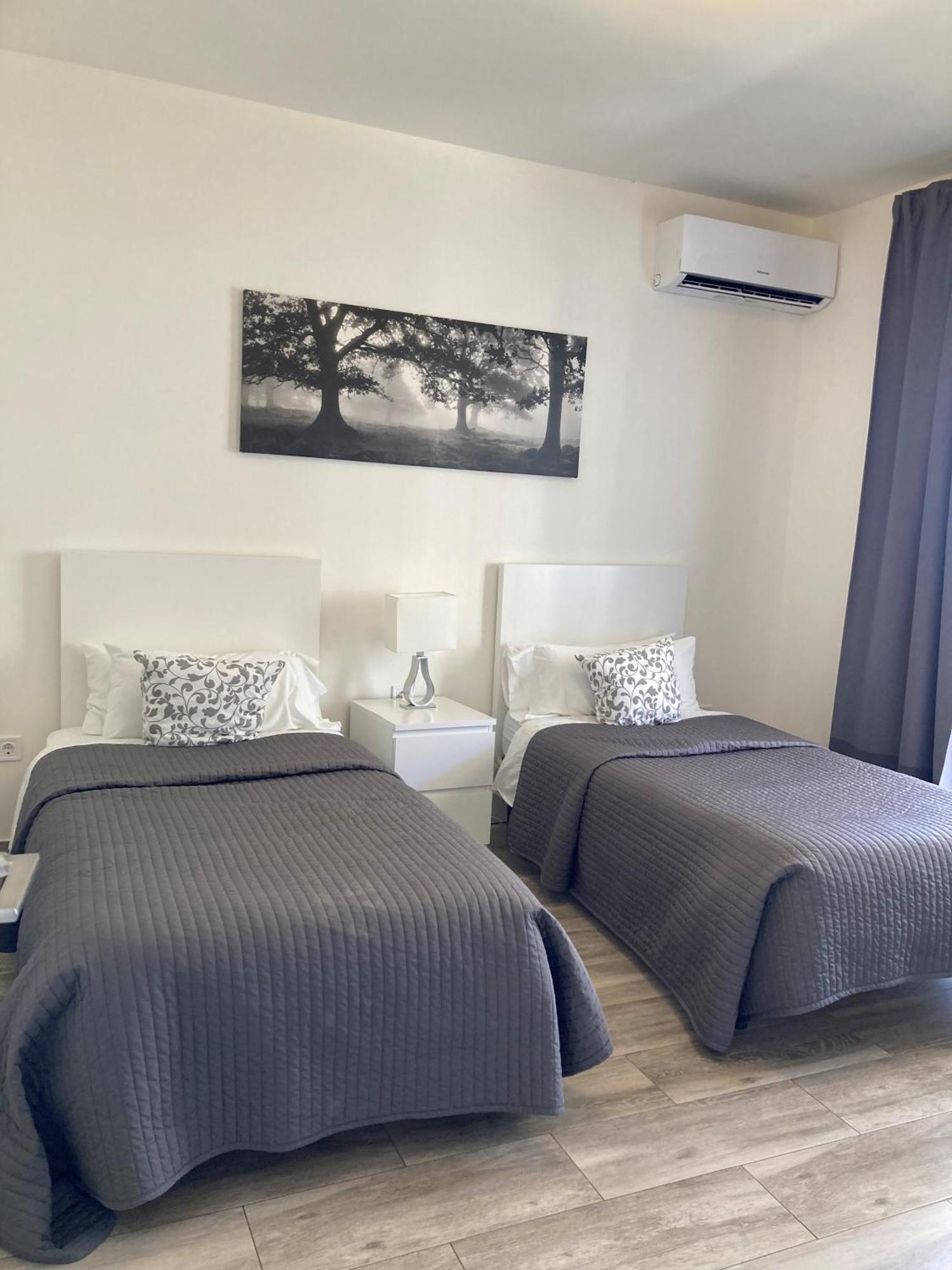 Club Maritimo At Ronda Iii Apartament